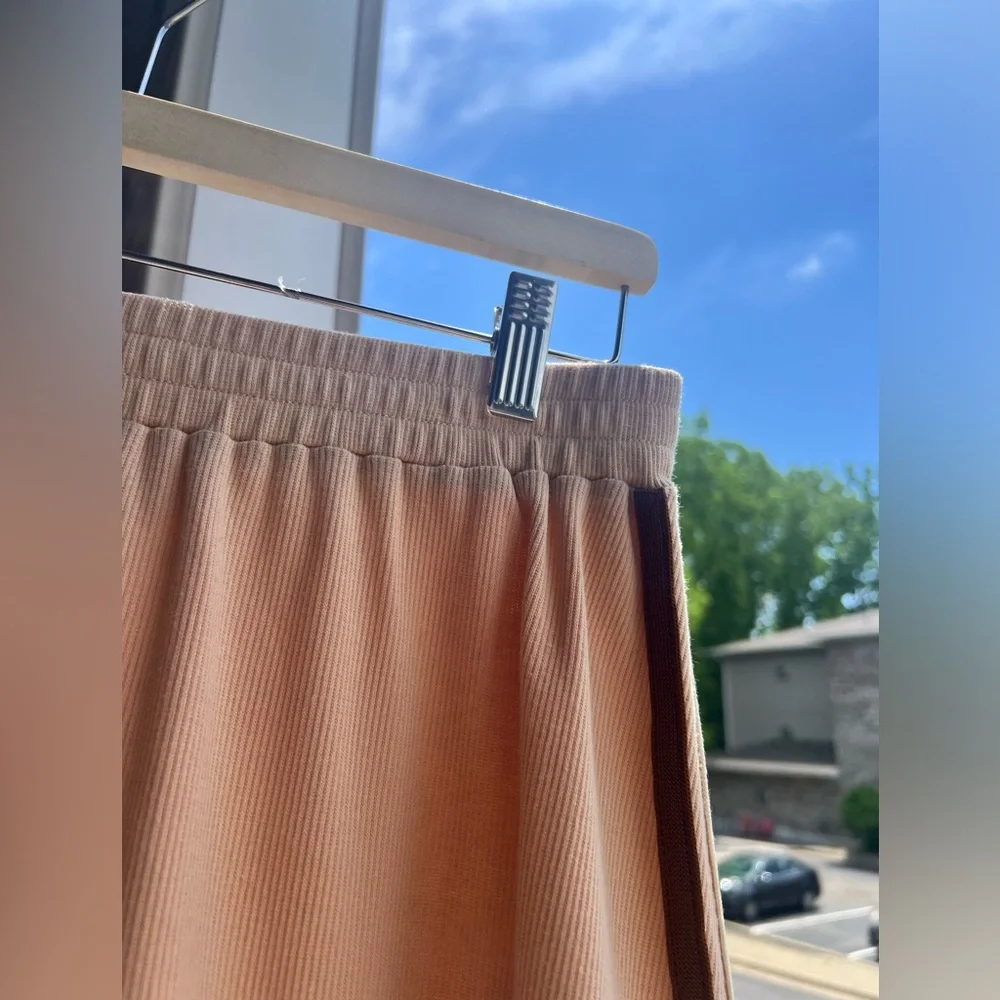 🆕 CHEE-CHO Camel Ribbed Midi A-Line Cotton Skirt with Side Stripes Size M Casual - Picture 9 of 9